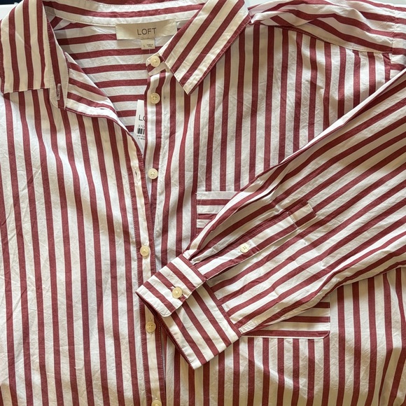 NWT LOFT Burgundy and White Striped button down Shirt Large - Picture 4 of 9
